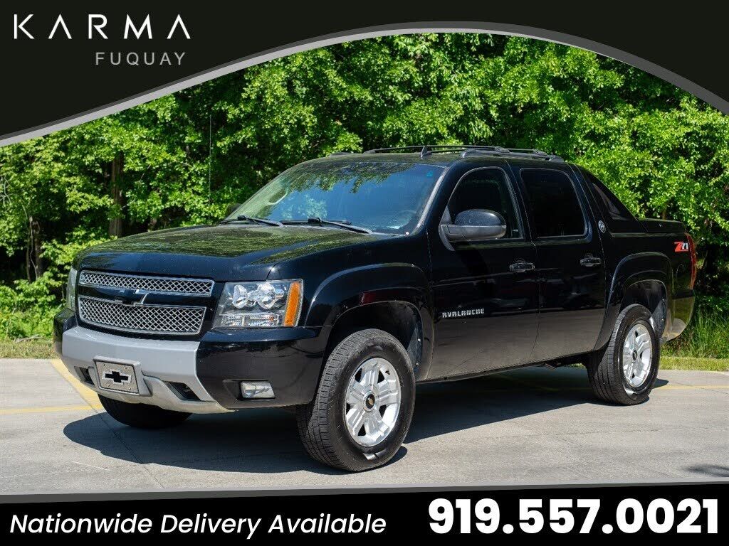 2013 CHEVROLET Avalanche
