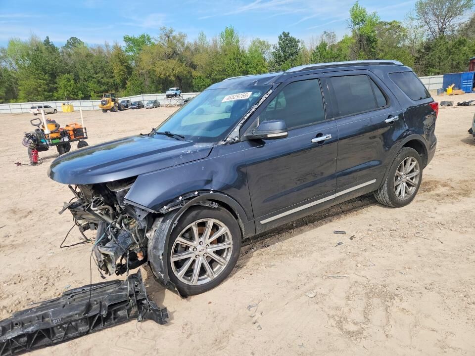 2017 FORD Explorer