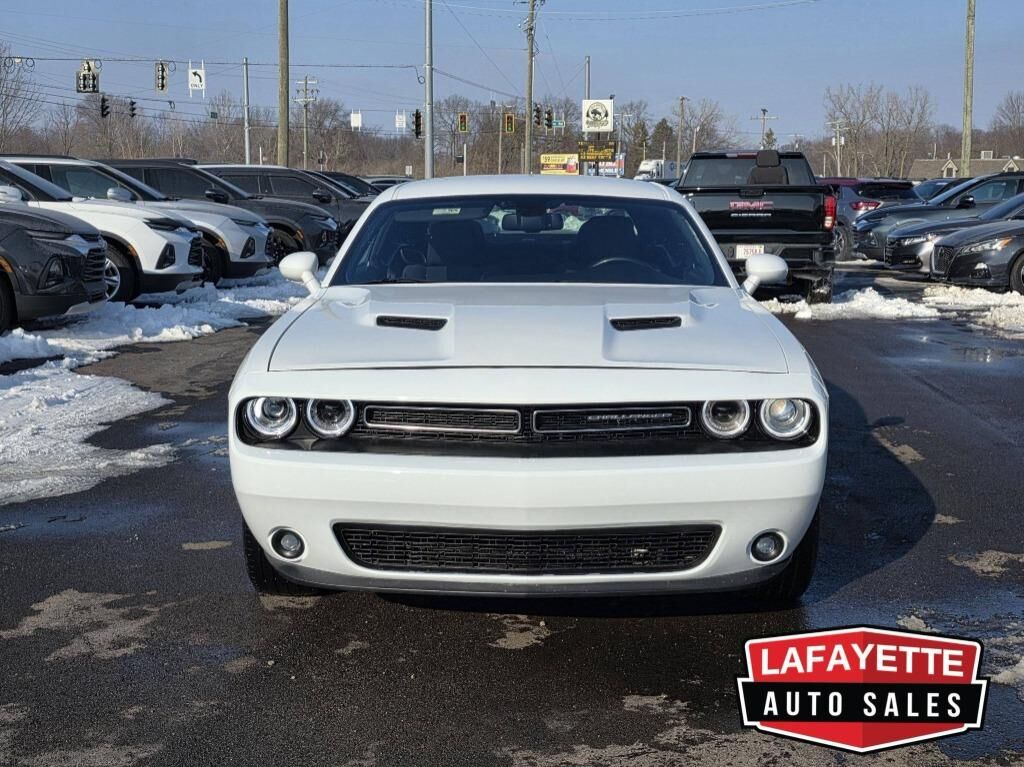 2016 DODGE Challenger