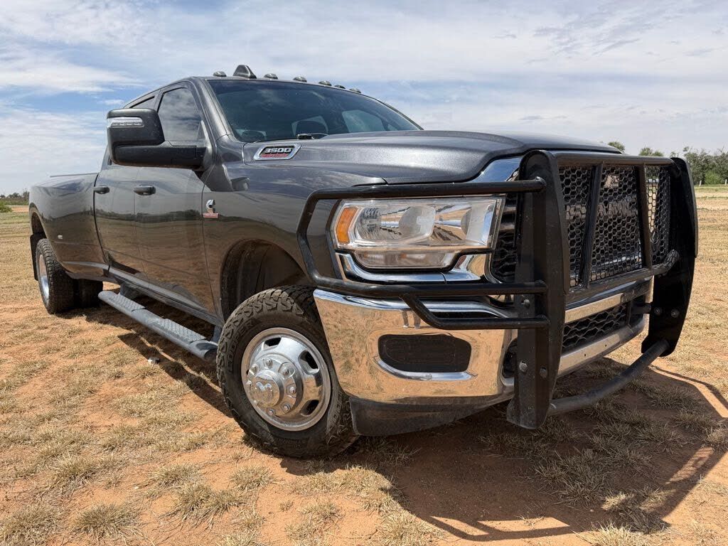 2023 RAM 3500