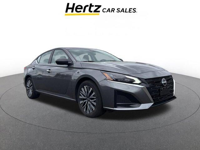2025 NISSAN Altima
