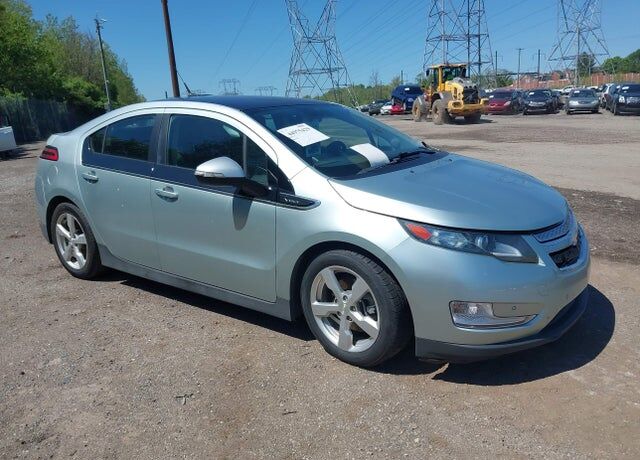 2012 CHEVROLET Volt