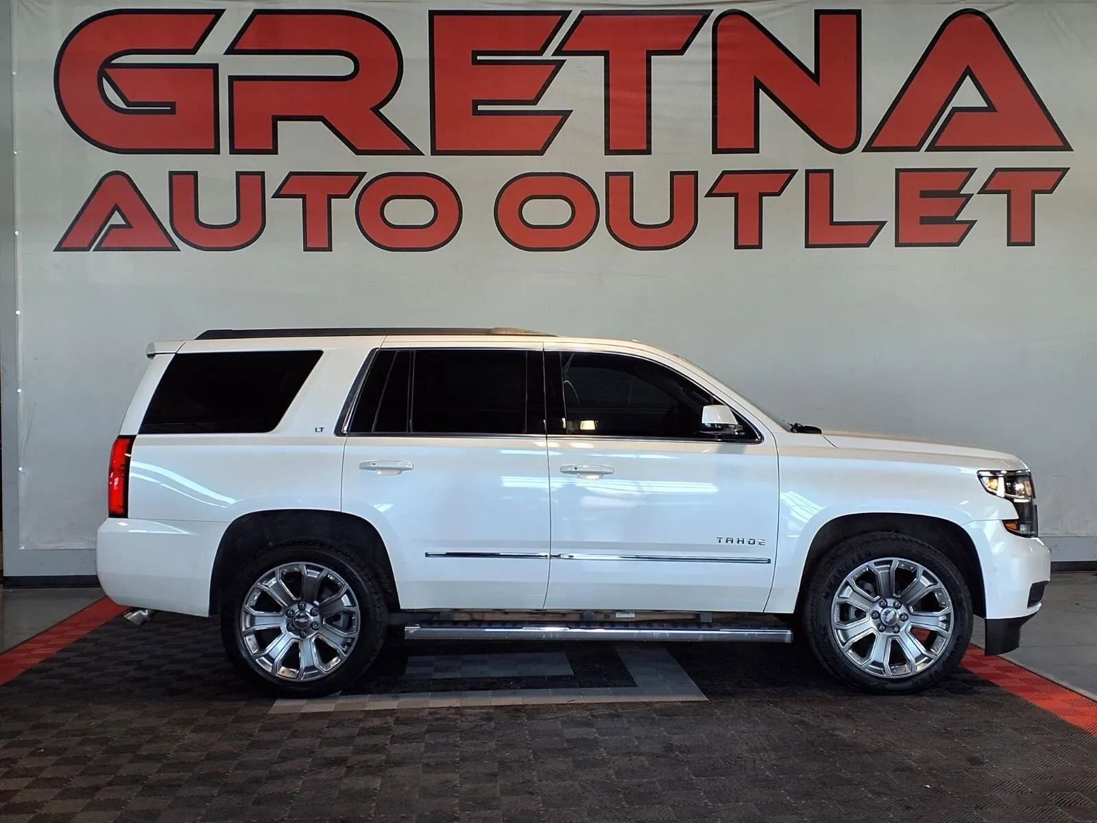 2017 CHEVROLET Tahoe