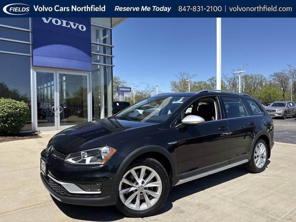 2017 VOLKSWAGEN Golf Alltrack