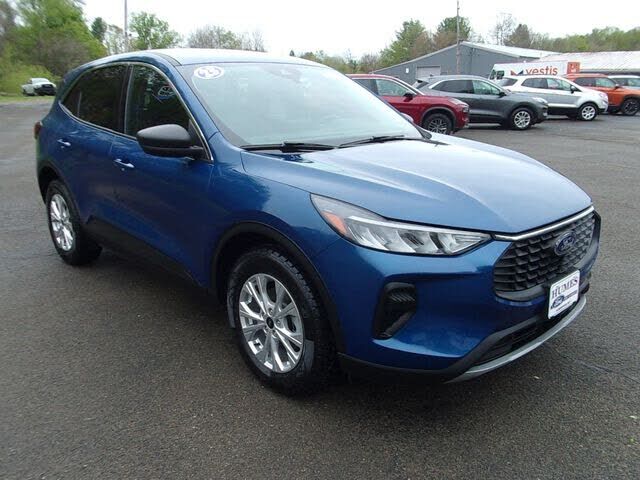 2023 FORD Escape