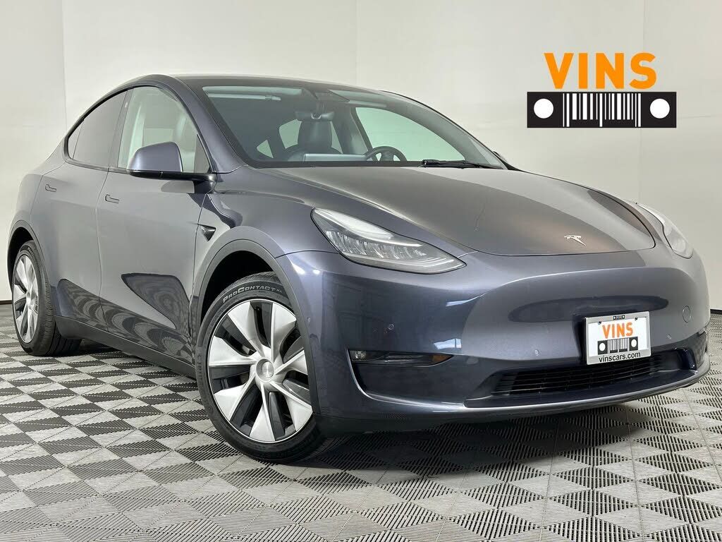 2020 TESLA Model Y