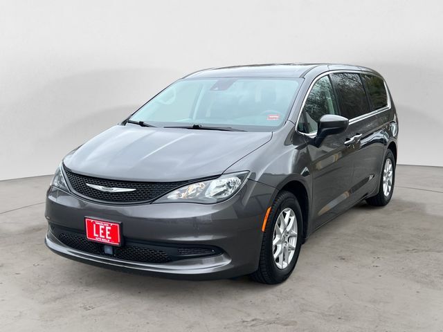 2023 CHRYSLER Voyager