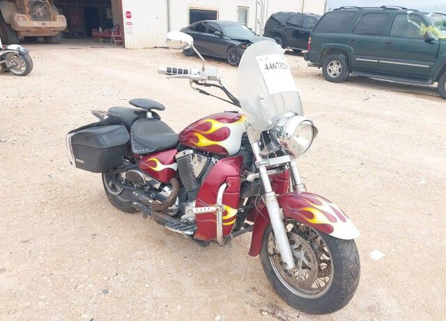 2003 VICTORY Touring