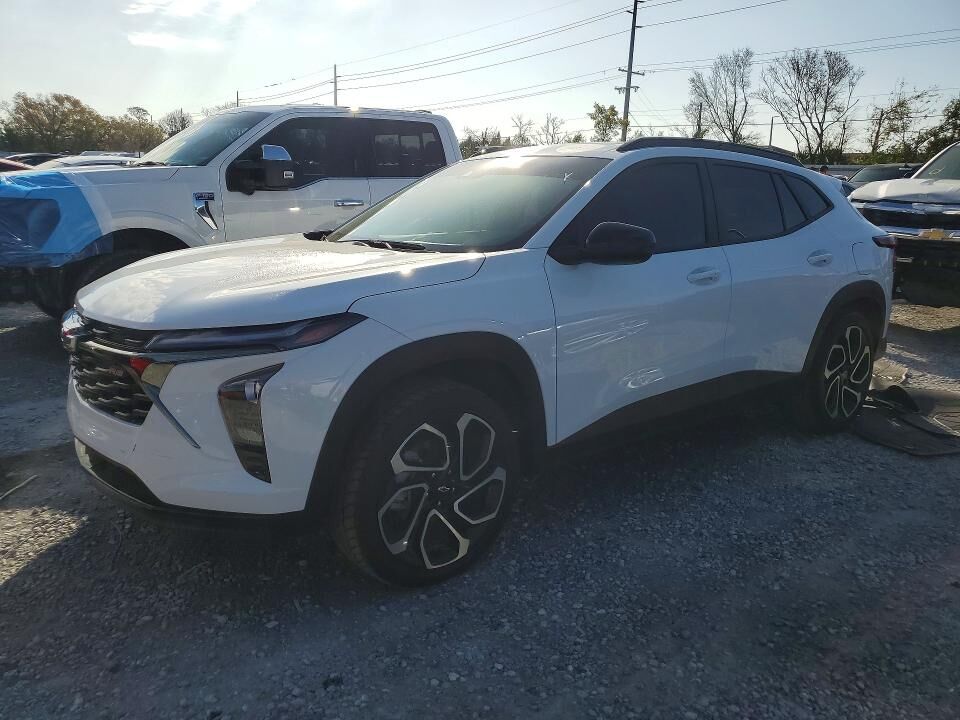 2025 CHEVROLET Trax