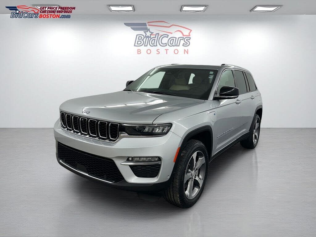2022 JEEP Grand Cherokee