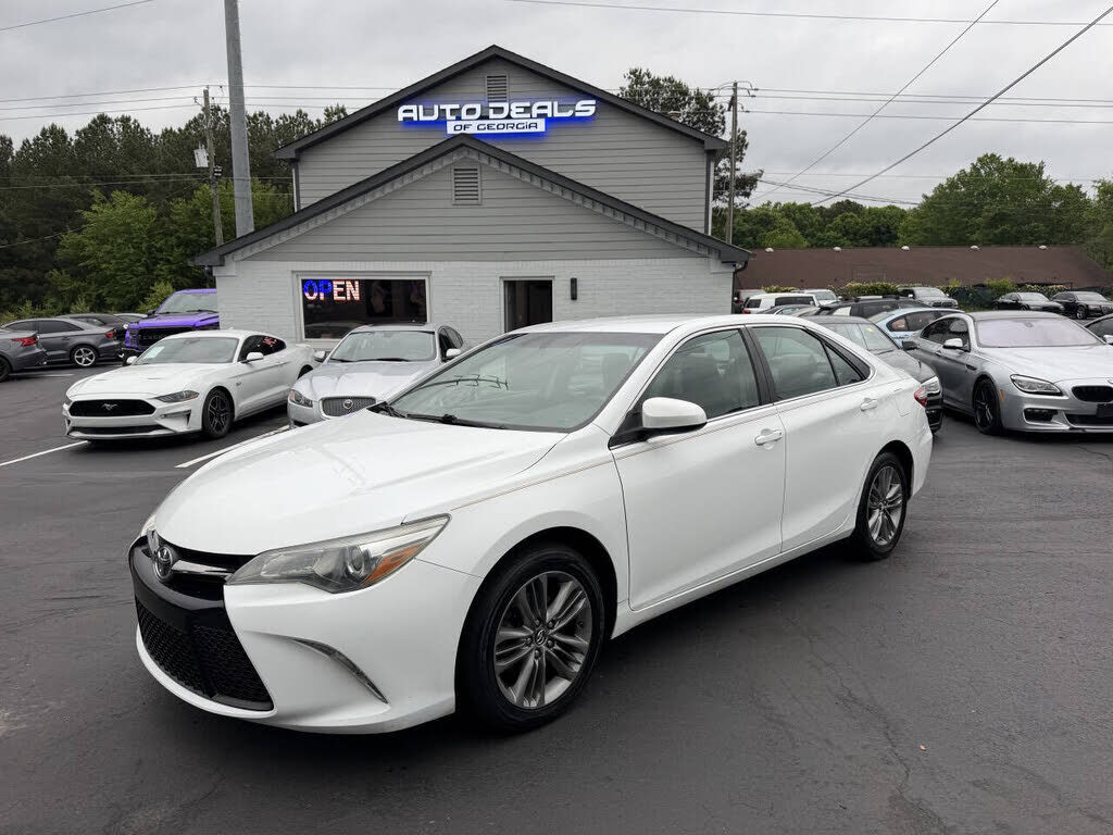 2015 TOYOTA Camry