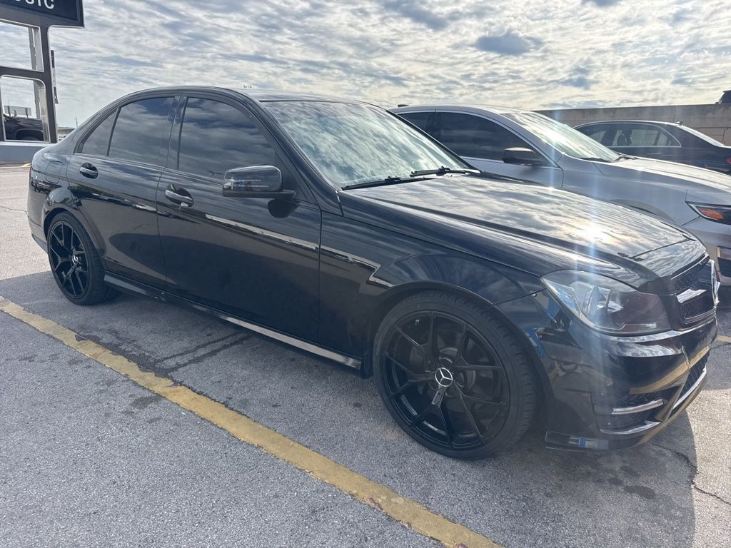2014 MERCEDES-BENZ C-Class