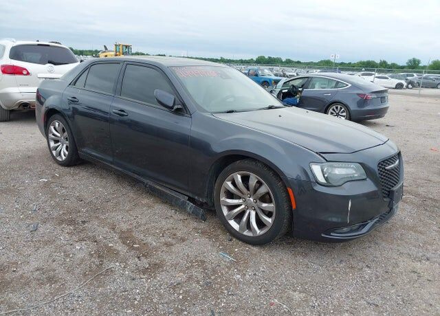 2018 CHRYSLER 300