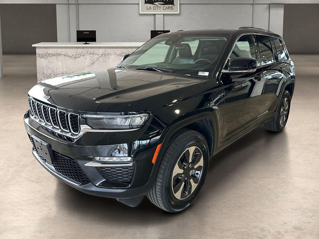 2023 JEEP Grand Cherokee