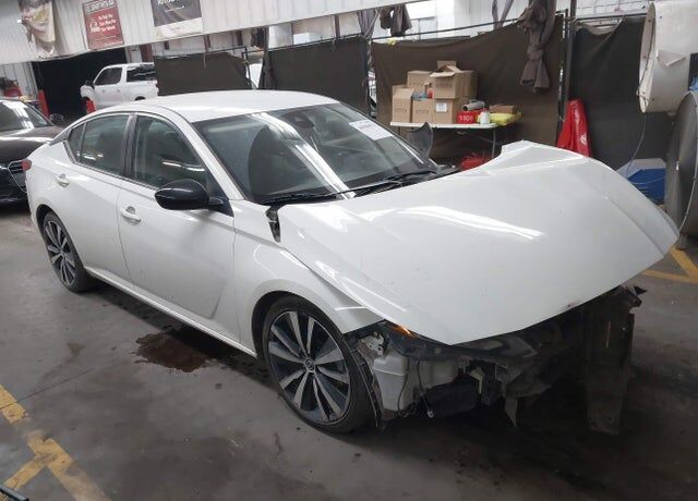 2021 NISSAN Altima