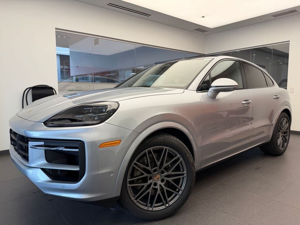 2026 PORSCHE Cayenne