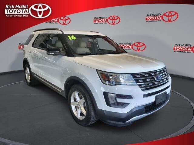 2016 FORD Explorer