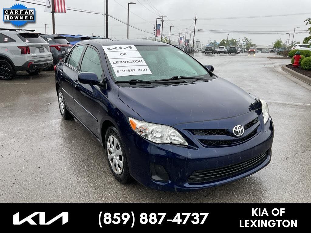 2011 TOYOTA Corolla
