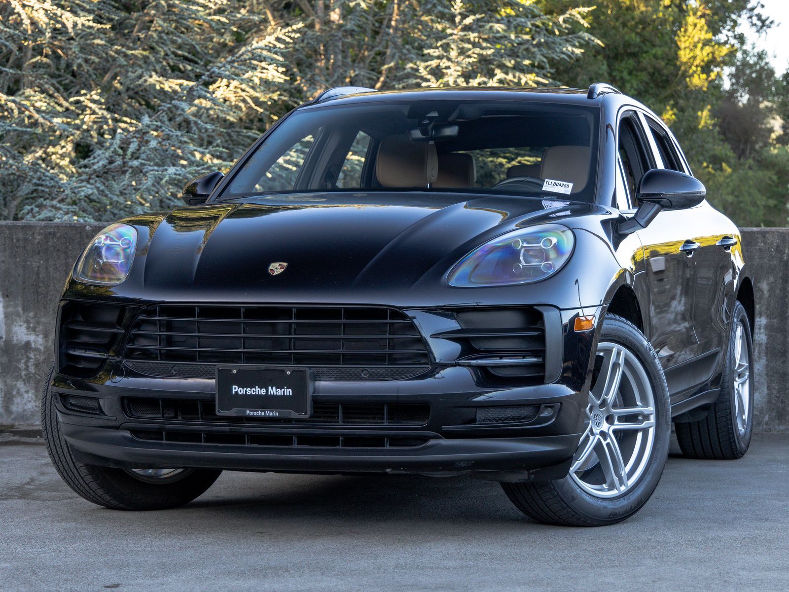 2020 PORSCHE Macan