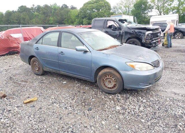 2004 TOYOTA Camry