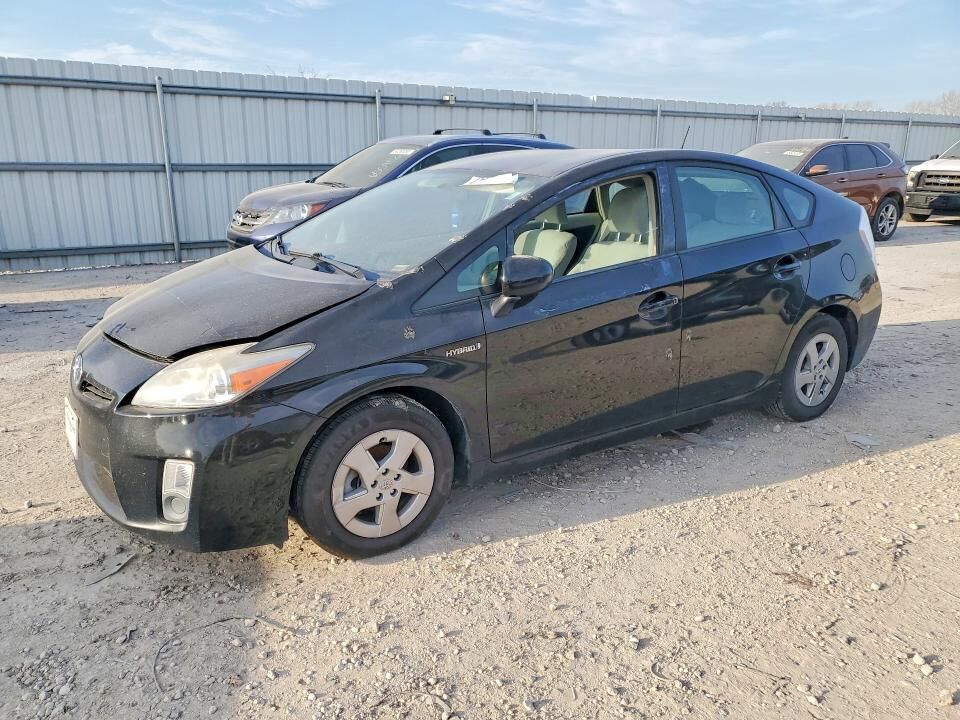 2011 TOYOTA PRIUS
