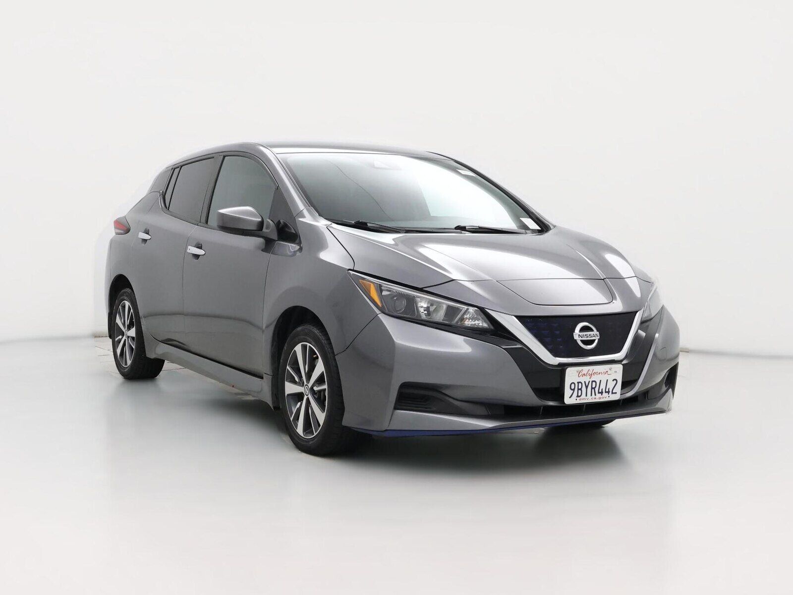 2022 NISSAN Leaf