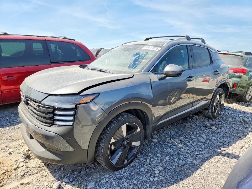 2025 NISSAN Kicks