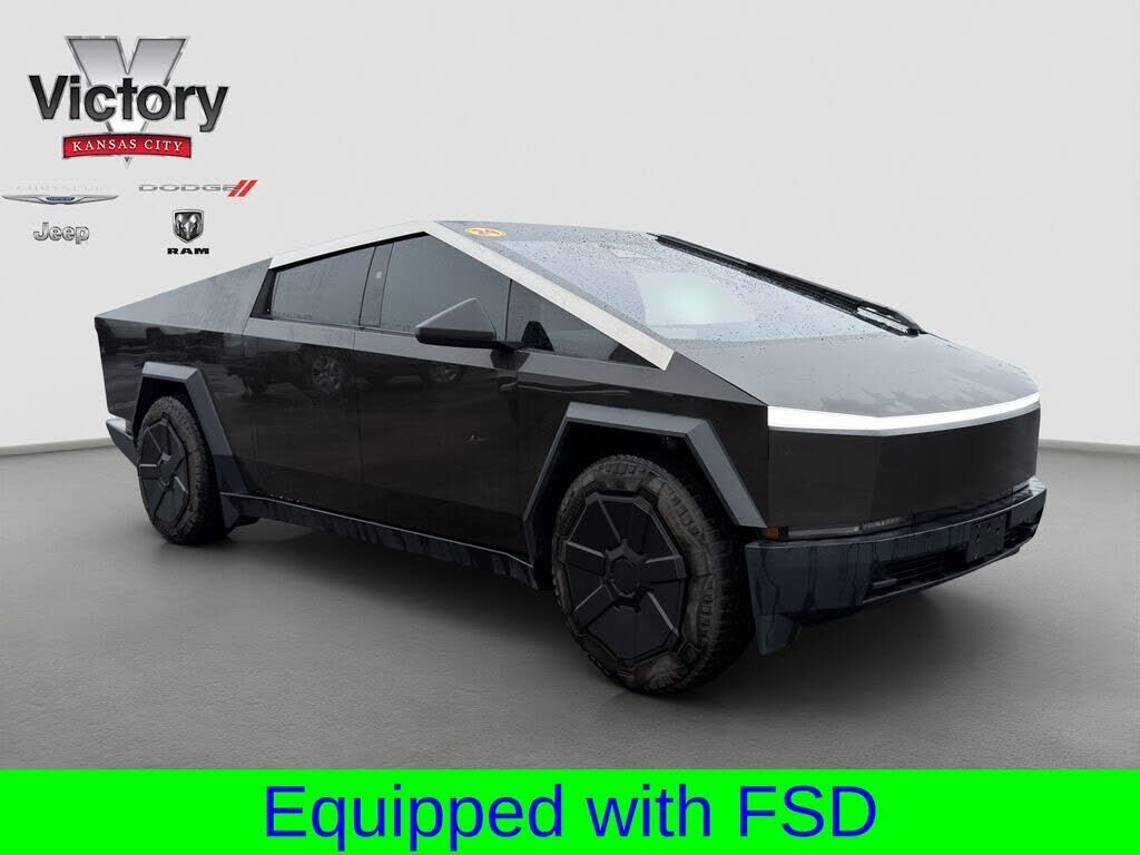 2024 TESLA Cybertruck