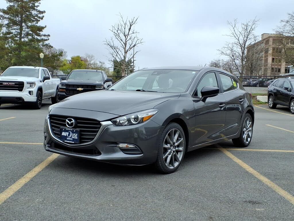 2018 MAZDA Mazda3