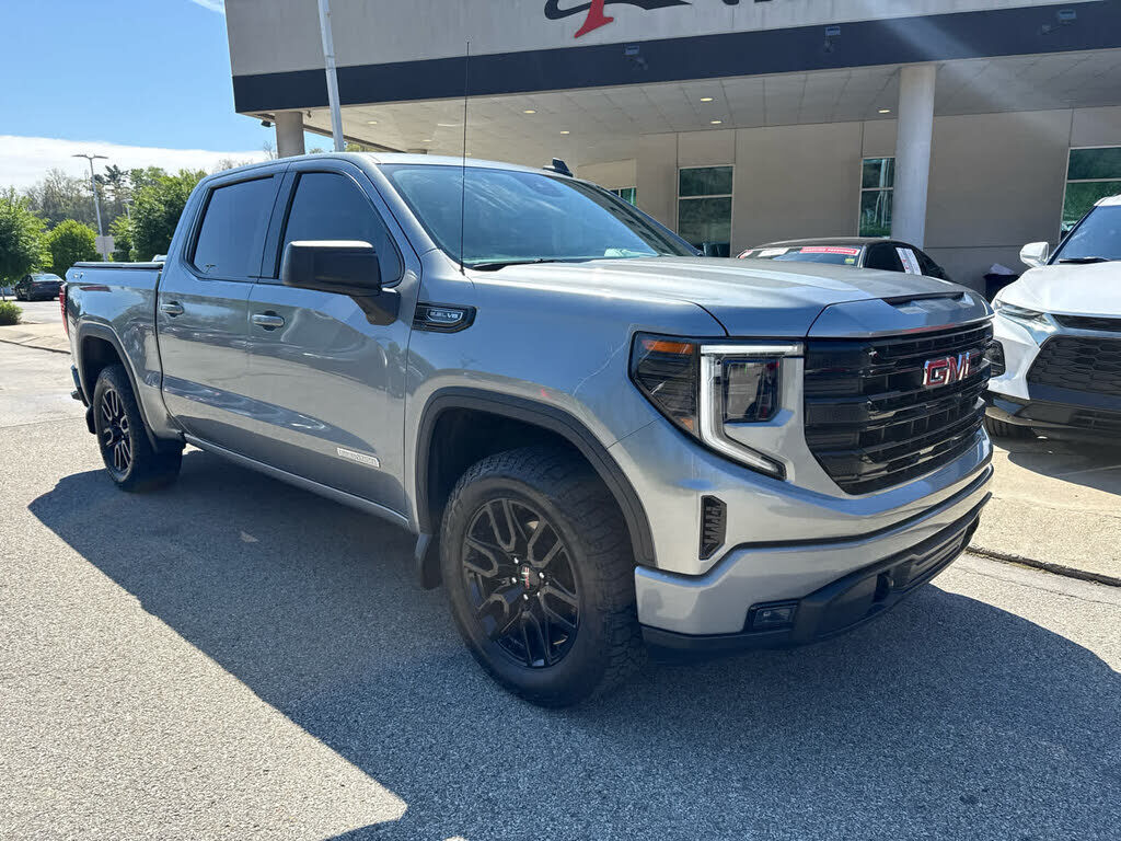 2023 GMC Sierra