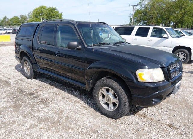 2004 FORD Explorer