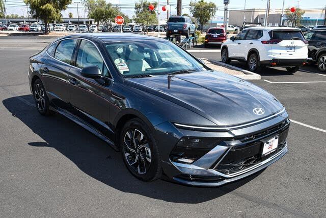 2025 HYUNDAI Sonata