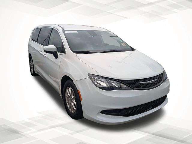 2023 CHRYSLER Voyager