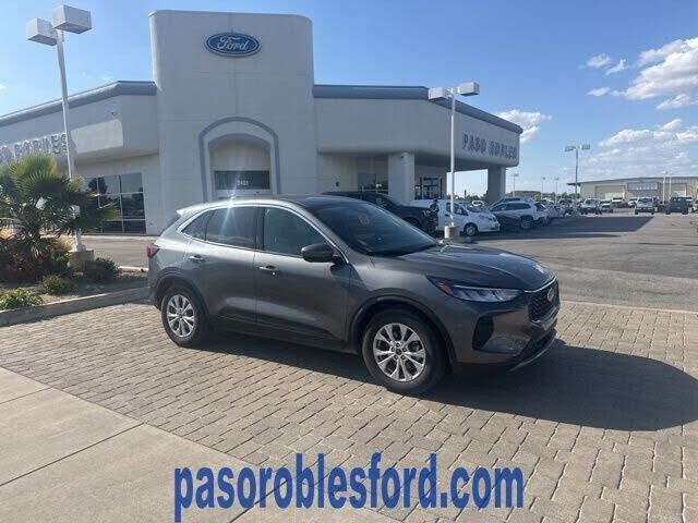 2023 FORD Escape