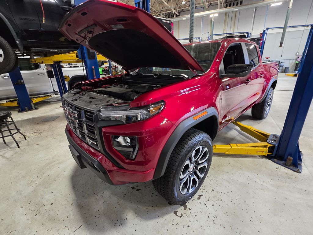 2024 GMC Canyon