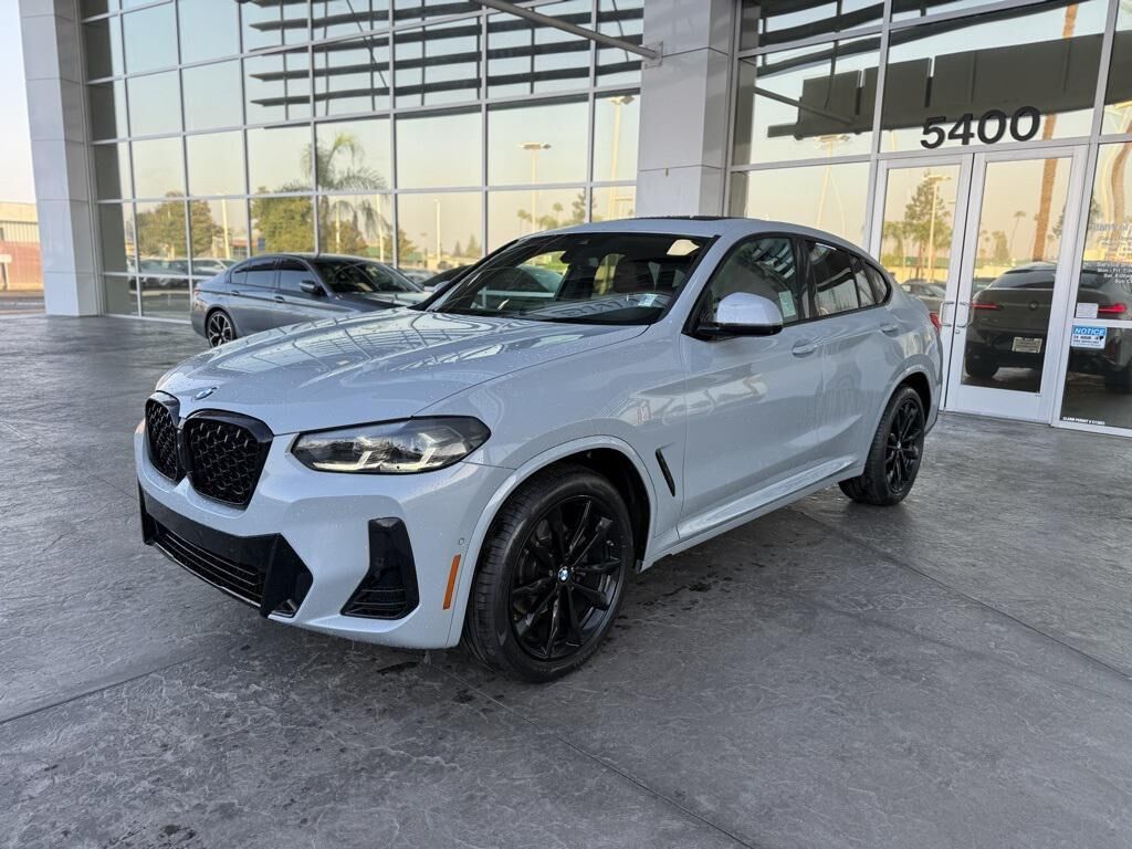 2023 BMW X4