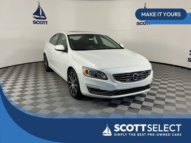 2016 VOLVO S60