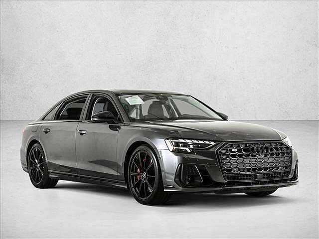 2023 AUDI S8