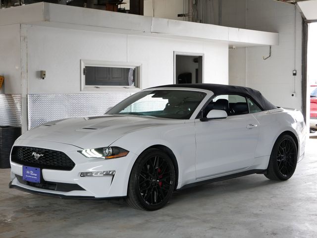 2022 FORD Mustang