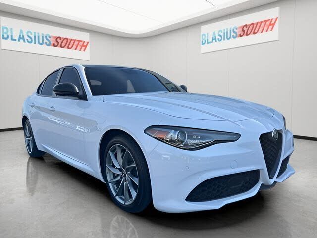 2022 ALFA ROMEO Giulia