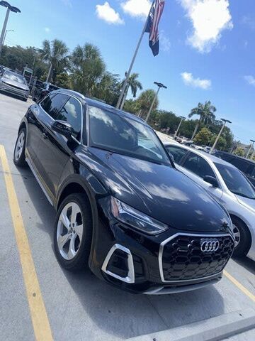 2022 AUDI Q5