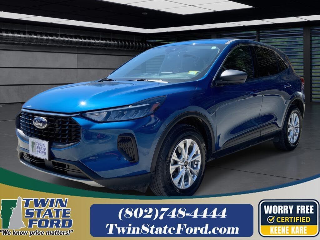 2023 FORD Escape