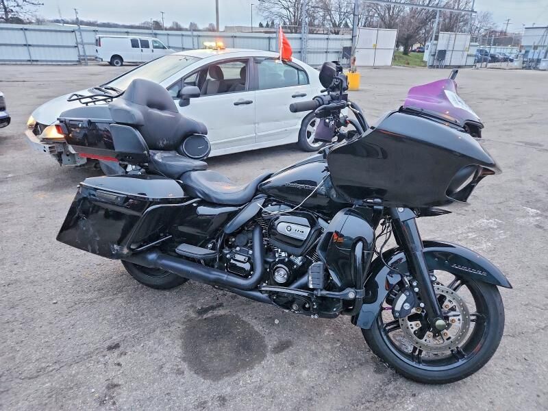 2021 HARLEY DAVIDSON FLTRK / Road Glide Limited