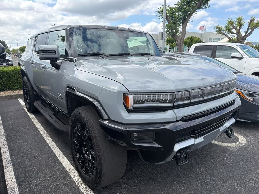 2025 GMC Hummer EV SUV