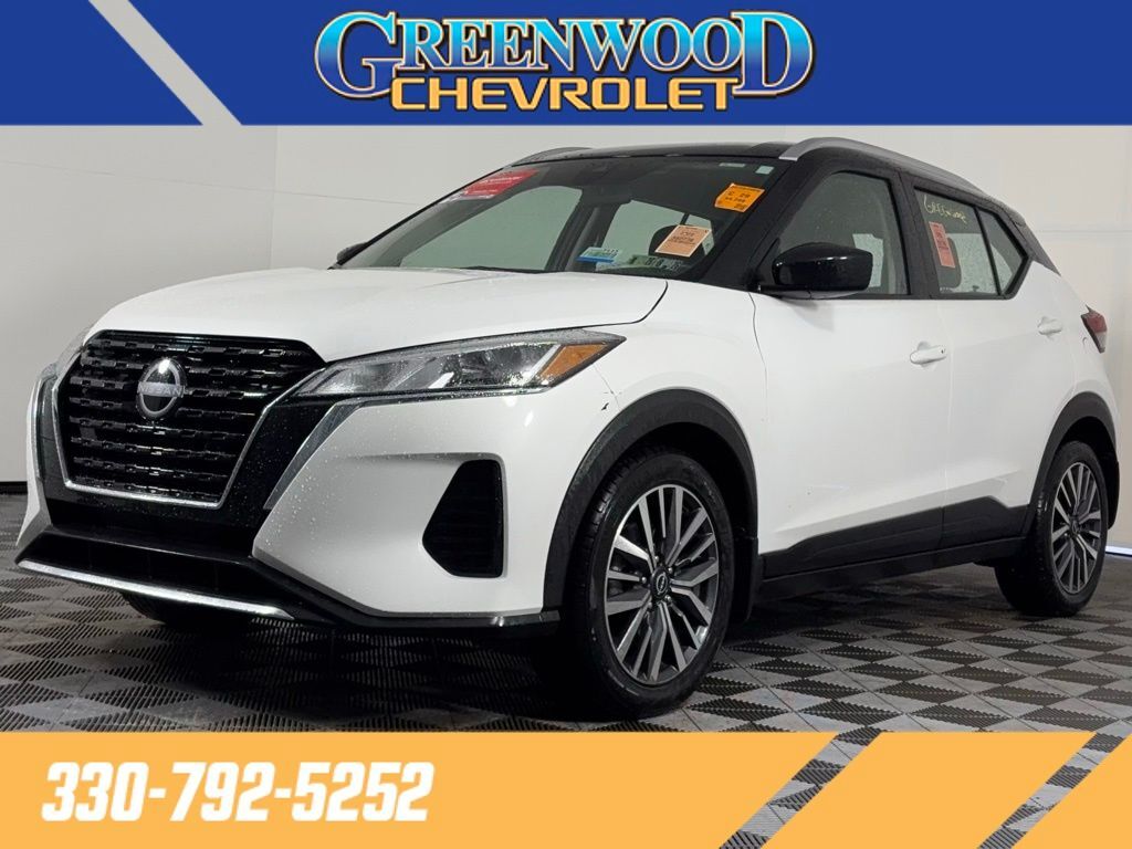 2023 NISSAN Kicks