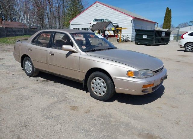 1995 TOYOTA Camry