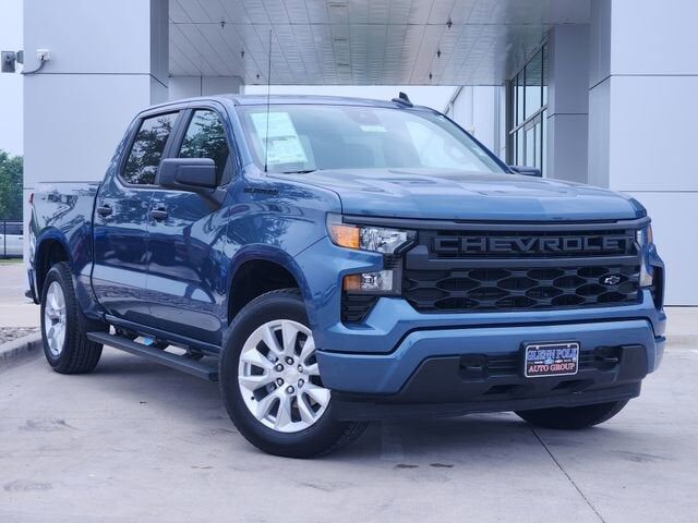 2024 CHEVROLET Silverado