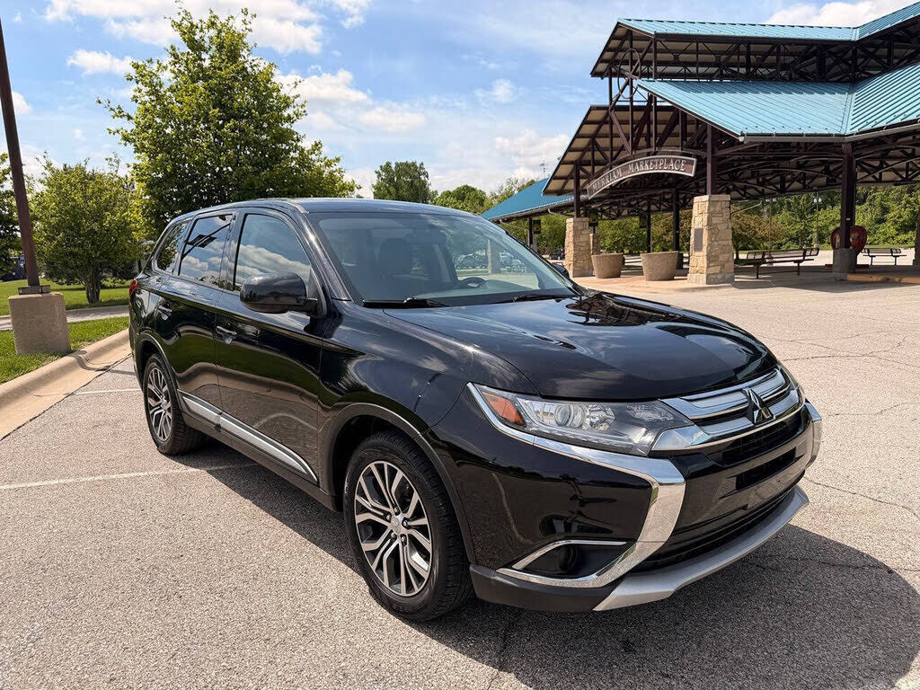 2018 MITSUBISHI Outlander