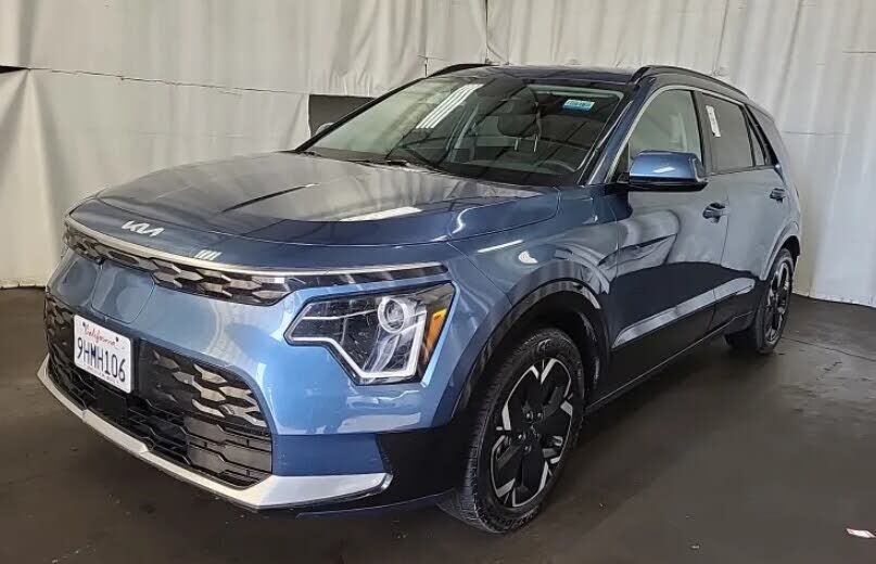 2023 KIA Niro