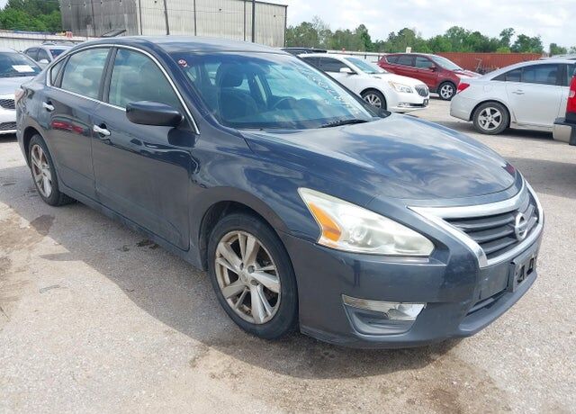 2014 NISSAN Altima